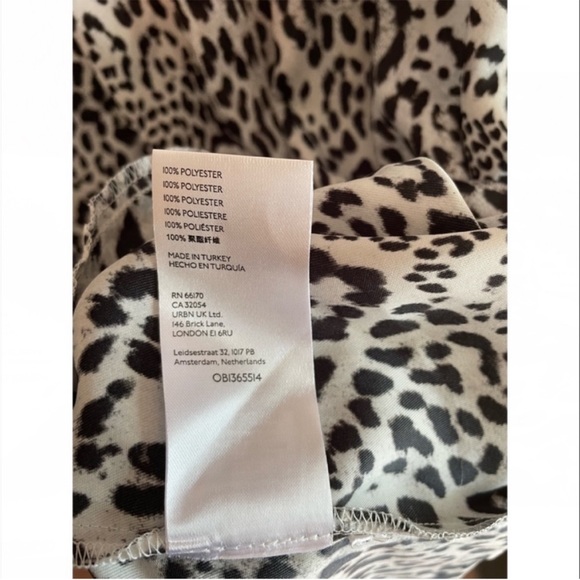 Anthropologie Breezy Wide-Leg Jumpsuit Size Small Animal print - Picture 5 of 6